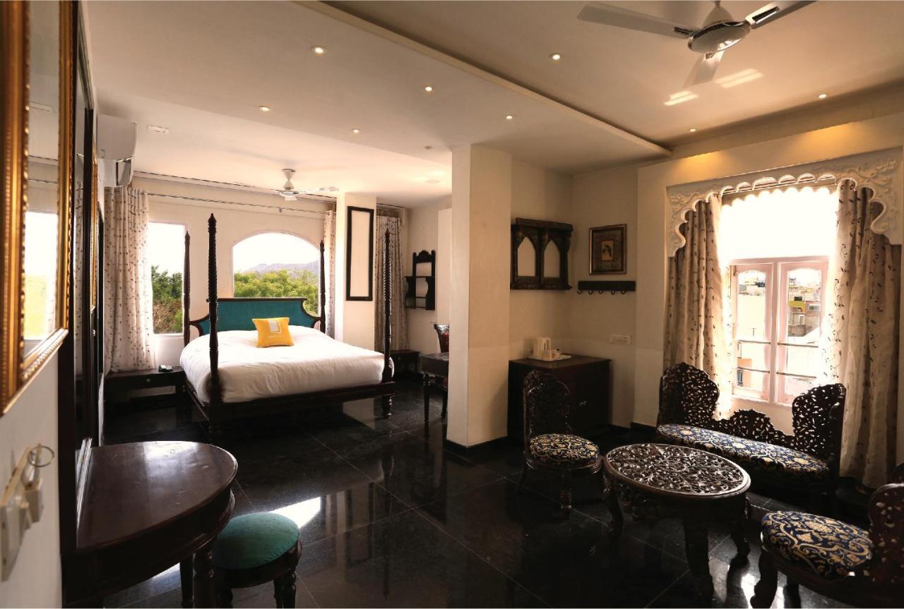 Bloom Boutique L Lake Pichola Udaipur Esterno foto