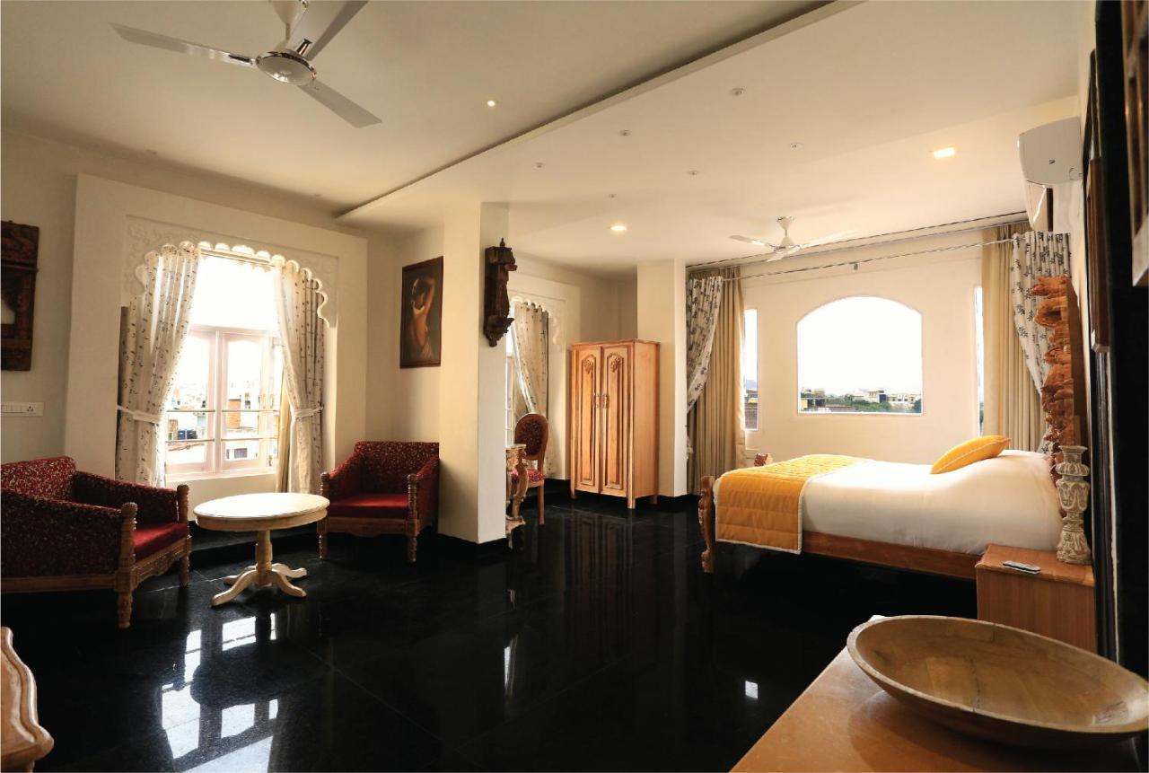 Bloom Boutique L Lake Pichola Udaipur Esterno foto